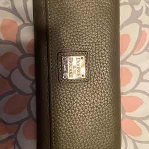 Dooney & Burke wallet